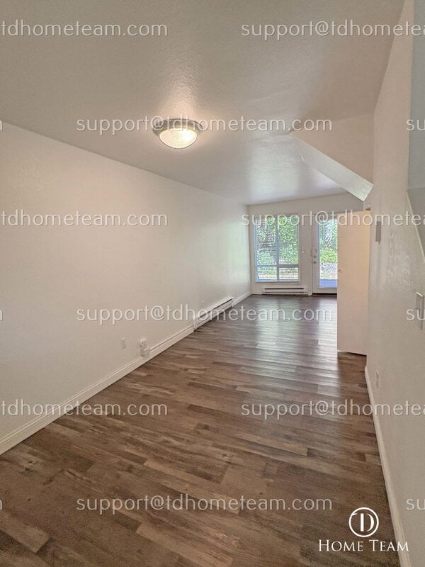 Photo - 1916 E Fir St