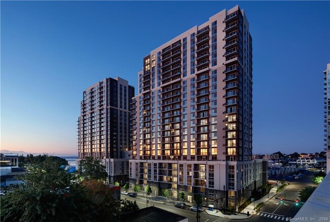 Building Photo - 850 Pacific St Unit 901 Rental