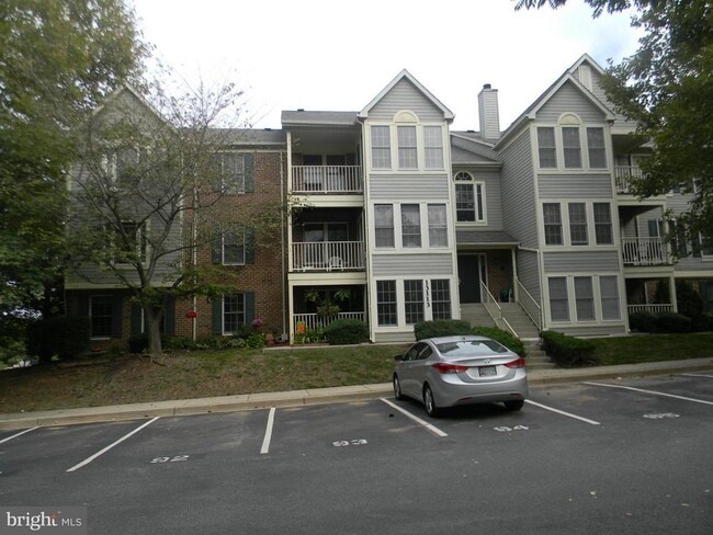 Building Photo - 13113 Briarcliff Terrace Unit 1-102 Rental