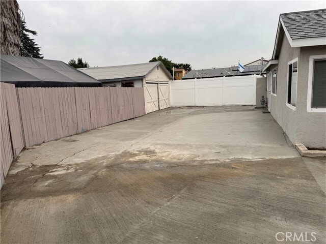 Photo - 18201 Topham St