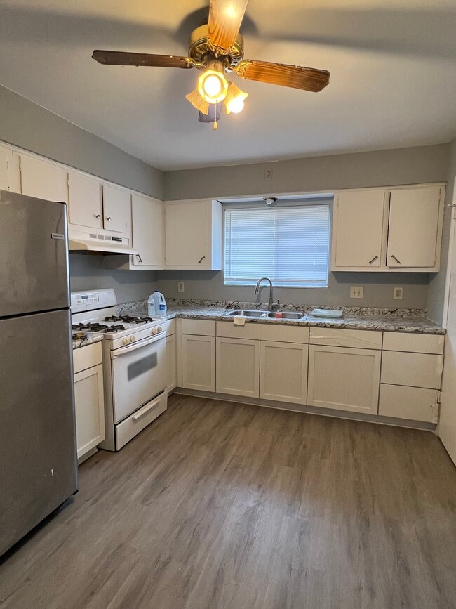 Photo - 1700 Liberty Dr Unidad 1698 Liberty drive