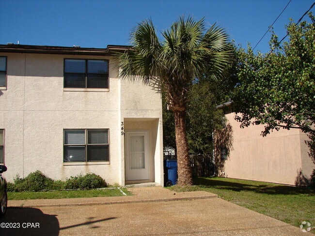 Building Photo - 349 Mercedes Ave Rental