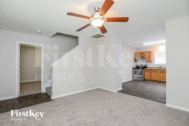 Photo - 8723 Sharonbrook Dr