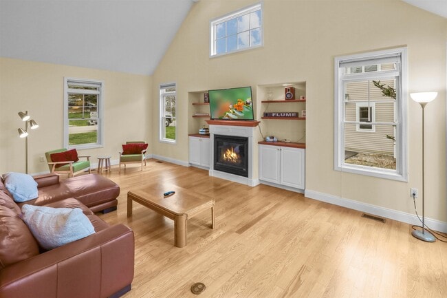 Photo - 19 Linkside Dr