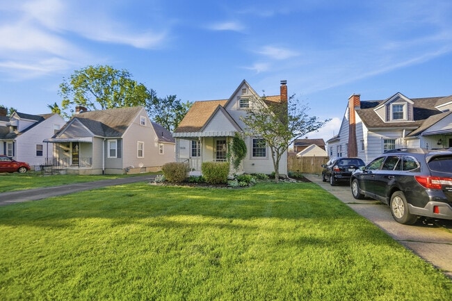 Photo - 1028 Colwick Dr