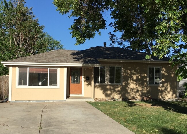 Building Photo - 5130 Clay St