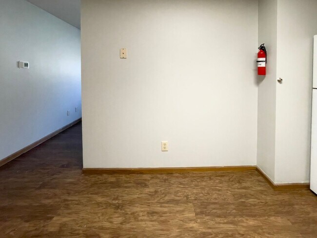 Photo - In-Unit Washer and Dryer - Walk the river ... Unidad 2015-09