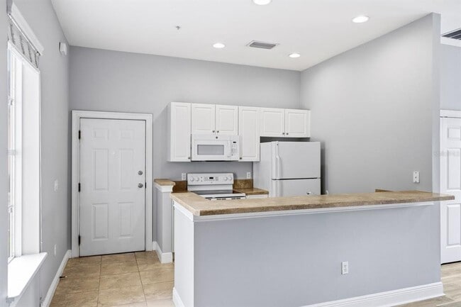 Photo - 1420 Lake Baldwin Ln