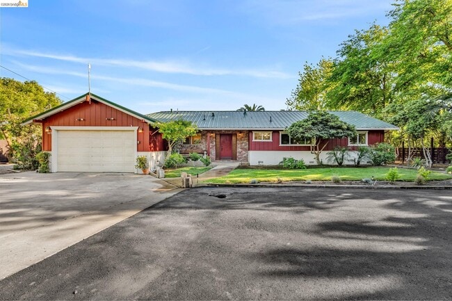 Photo - 3300 Concord Ave