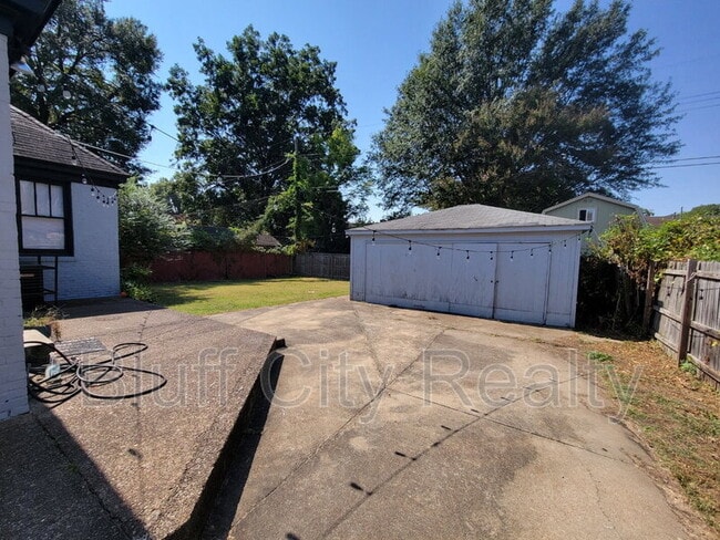 Photo - 925 N Trezevant St