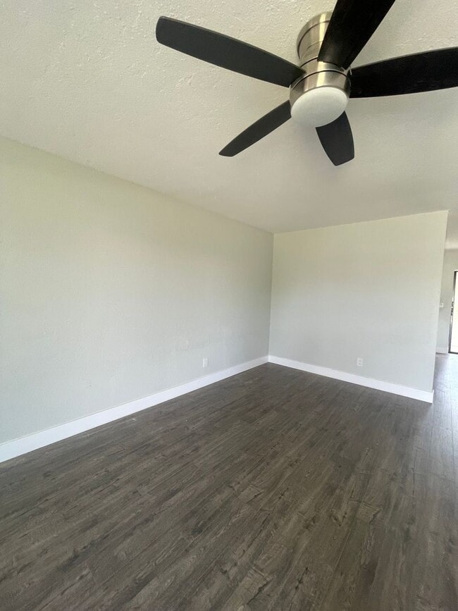 Photo - 1920 SW 47th Terrace Unidad 1