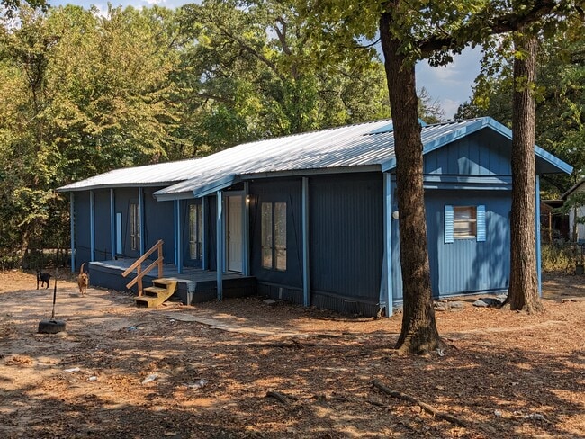 Photo - 182 Southlake Dr