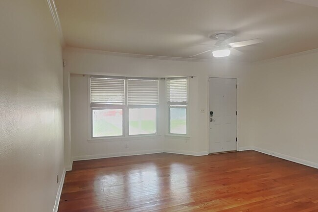 Photo - Historic Crestwood Charm, Modern Updates & an Unbeatable Location!