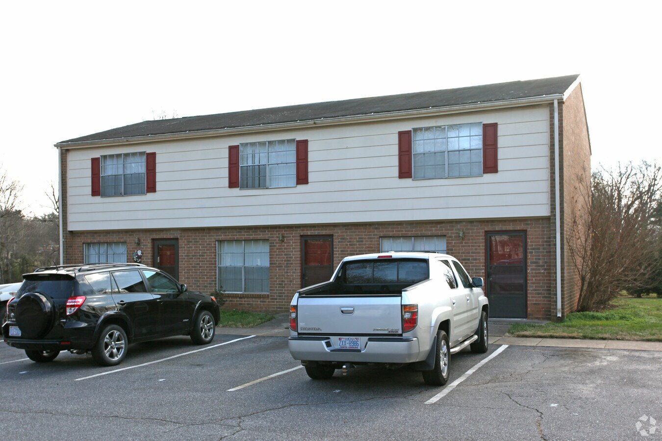 Photo - 300 S Bost Ave