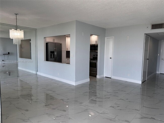 Photo - 20335 W Country Club Dr Condo Unit 2601