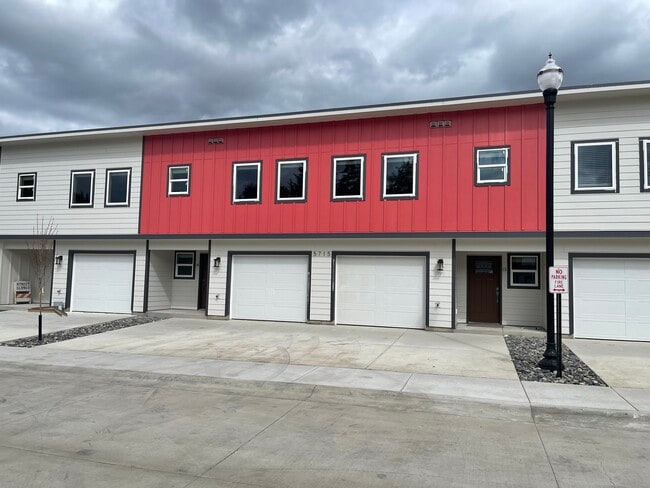 Building Photo - 5715 NE 74th Ct Rental