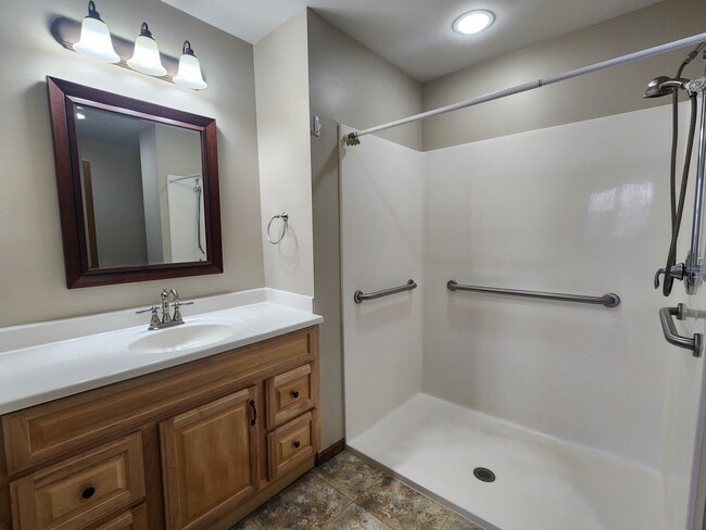 Photo - 35 2nd St Unit 22