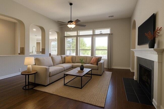 Photo - 136 Mountain Laurel Way House
