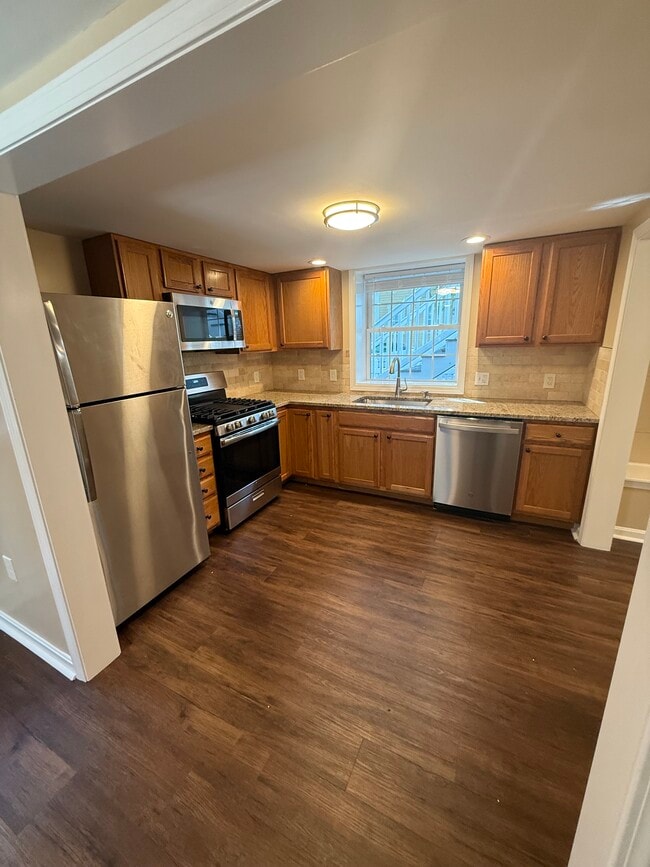 Photo - 104 John St Unit 1
