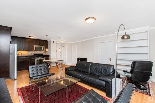 Building Photo - 1374 Midland Ave Unit 501 Rental