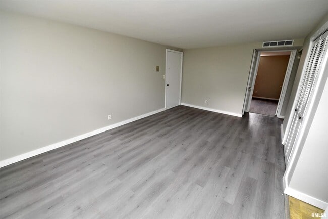 Photo - 105 Paradise Ct Unit A4