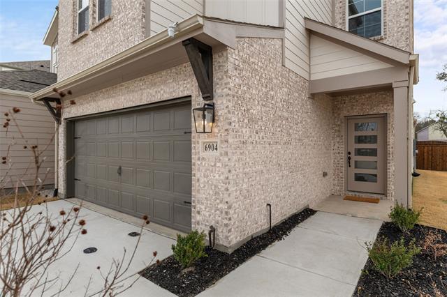 Photo - 6904 Gorman Fls Trl