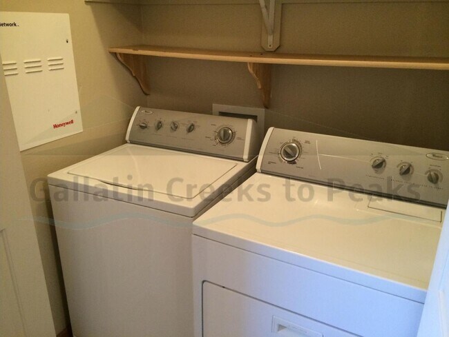 Photo - 2961 N 27th Ave Unidad 20