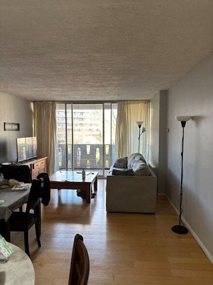 Photo - 200 Swanton St Unidad 237