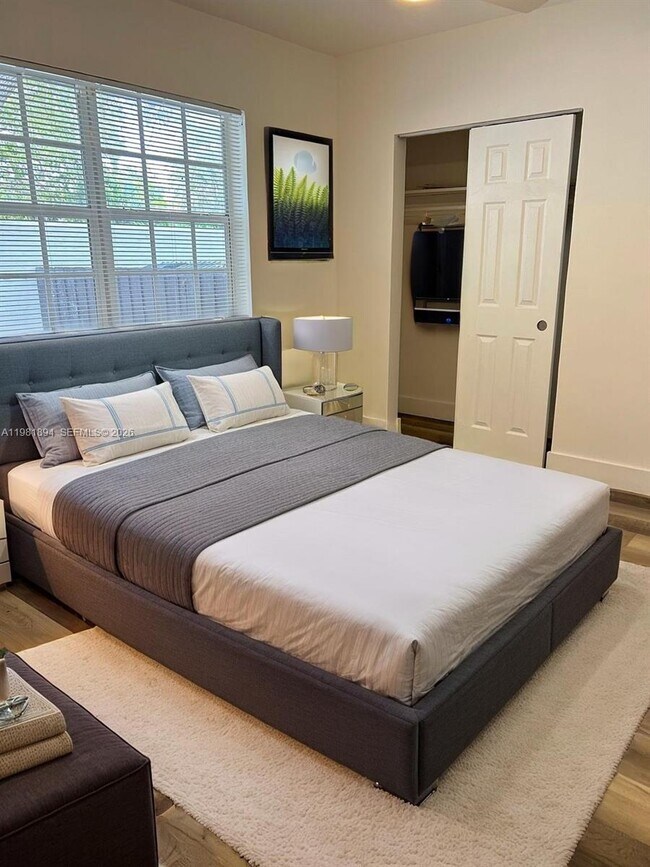 Photo - 571 NE 67th St Unit 3