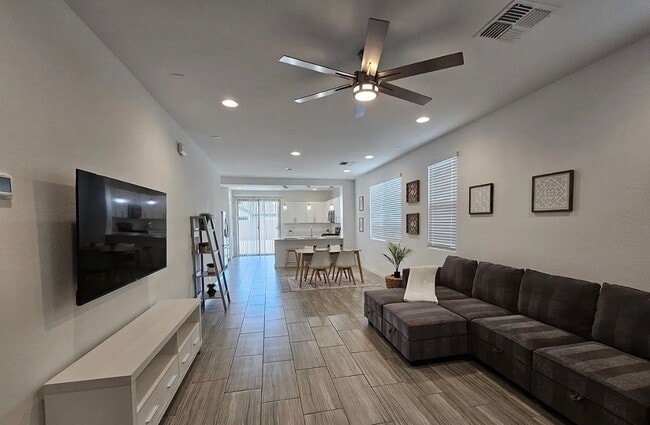 Photo - 9137 W Sells Dr
