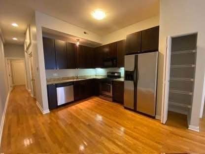 Photo - 1714 W Warren Blvd Unidad 3