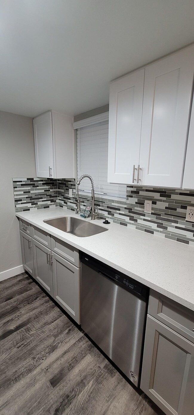 Acacia Park Apartments