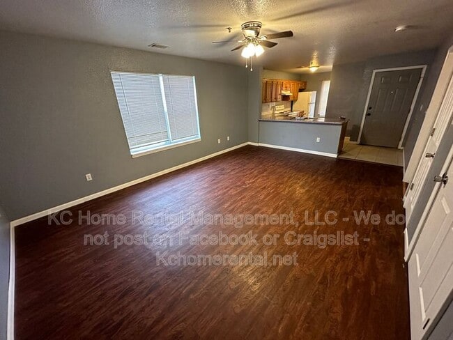 Photo - 1006 W Royle St Unit E