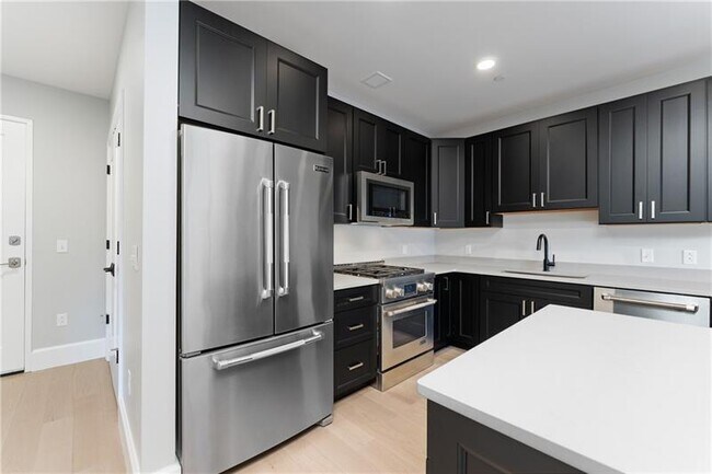 Photo - 350 Oliver Ave