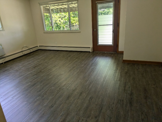 Photo - 3553 W Galbraith Rd Unit Apartment 4