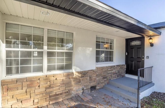 Photo - 350 N Phelps Ave