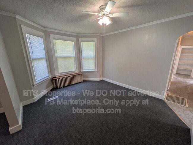 Photo - 1530 W Barker Ave