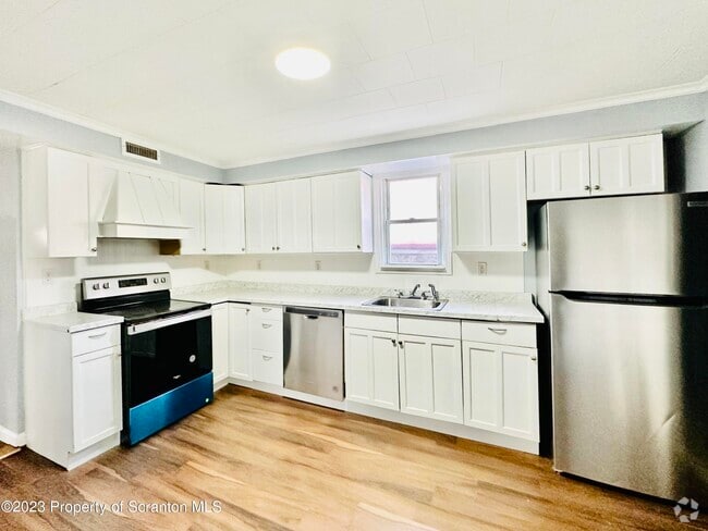 Building Photo - 7 Plum Pl Rental