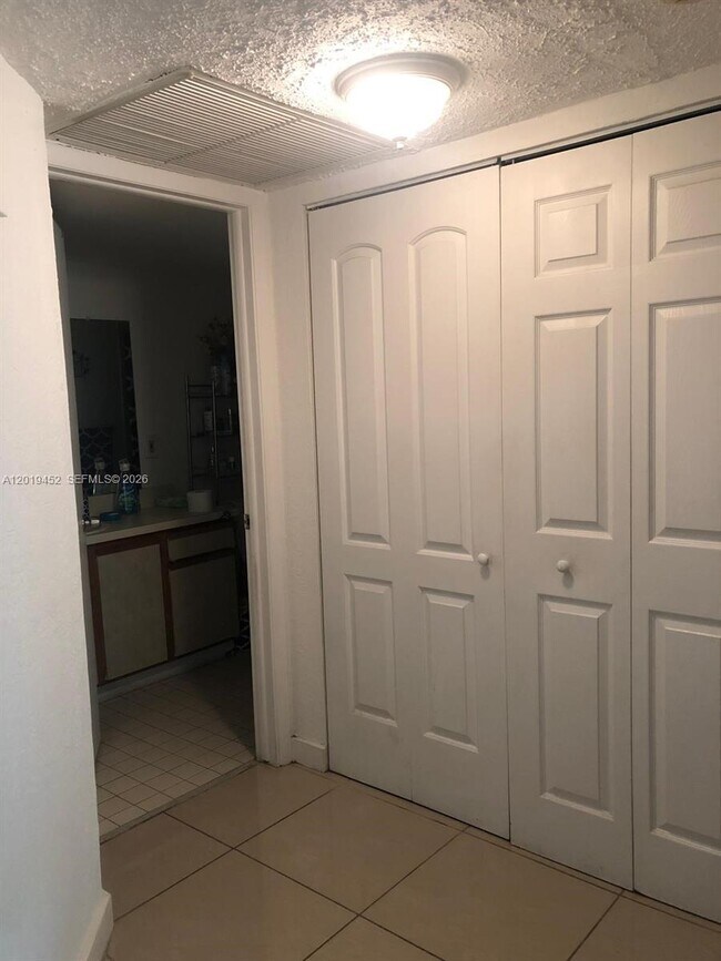 Photo - 8245 Lake Dr Unit 204