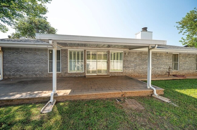 Photo - 7016 Stonycreek Dr