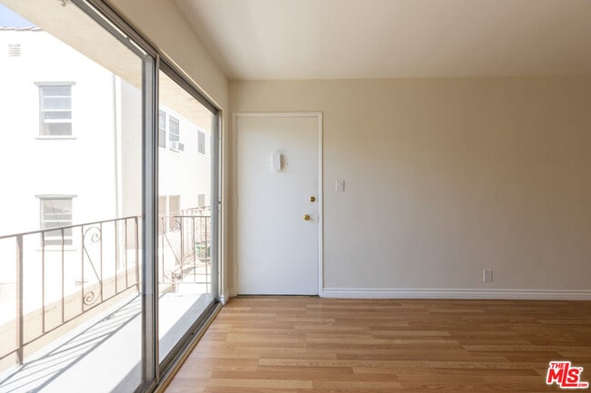 Photo - 1338 14th St Unit 104