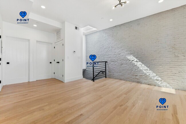 Photo - 86 Chelsea St Unidad 4