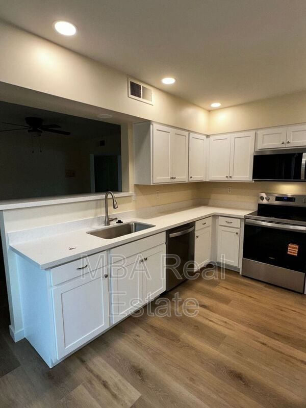 Photo - 660 W Erie St