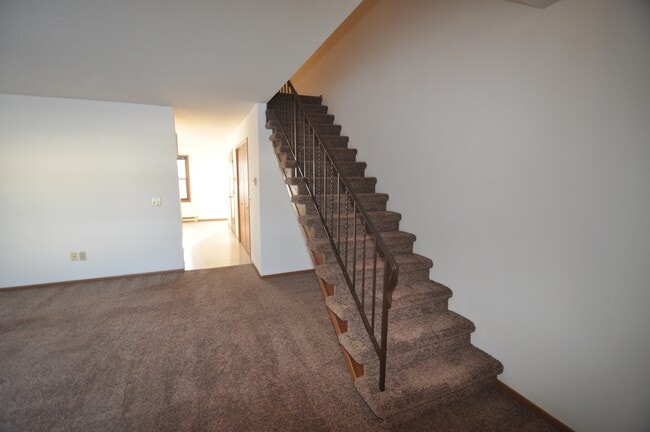 Photo - 1621 Devney Dr