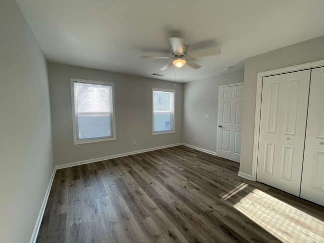 166 Johnson Dr Ext