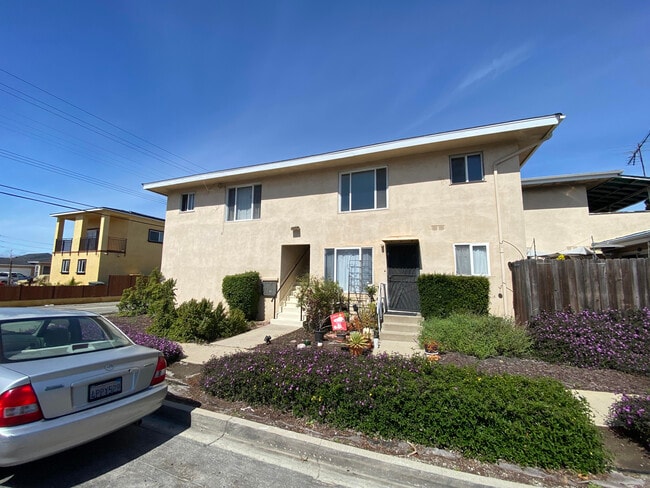 Building Photo - 17825 Crenshaw Blvd Unit 3