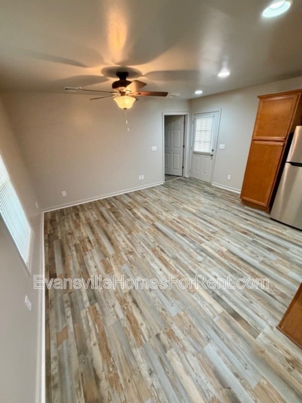 Photo - 306 S Elm Ave