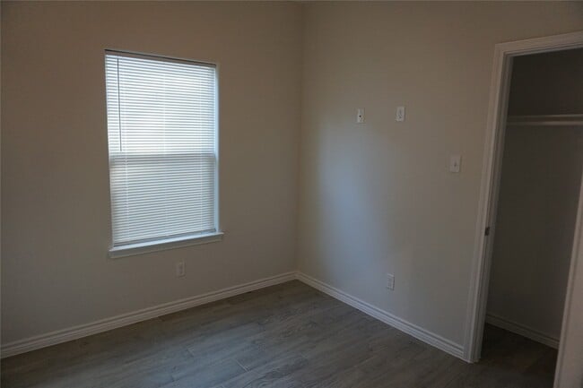 Building Photo - 9773 Black Gum