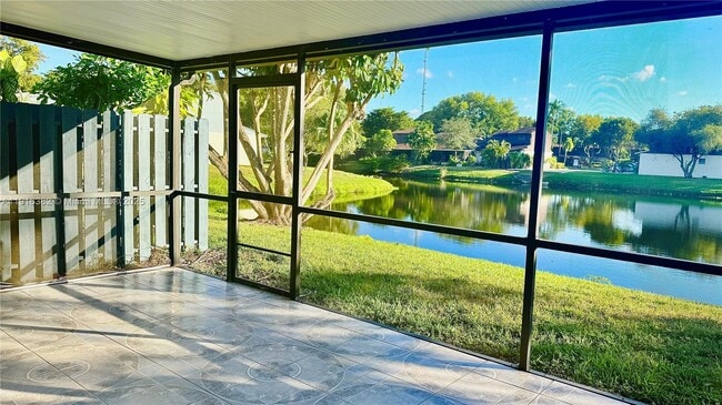 Photo - 6969 SW 36th Dr