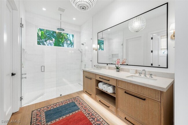 Photo - 783 11th Ave S